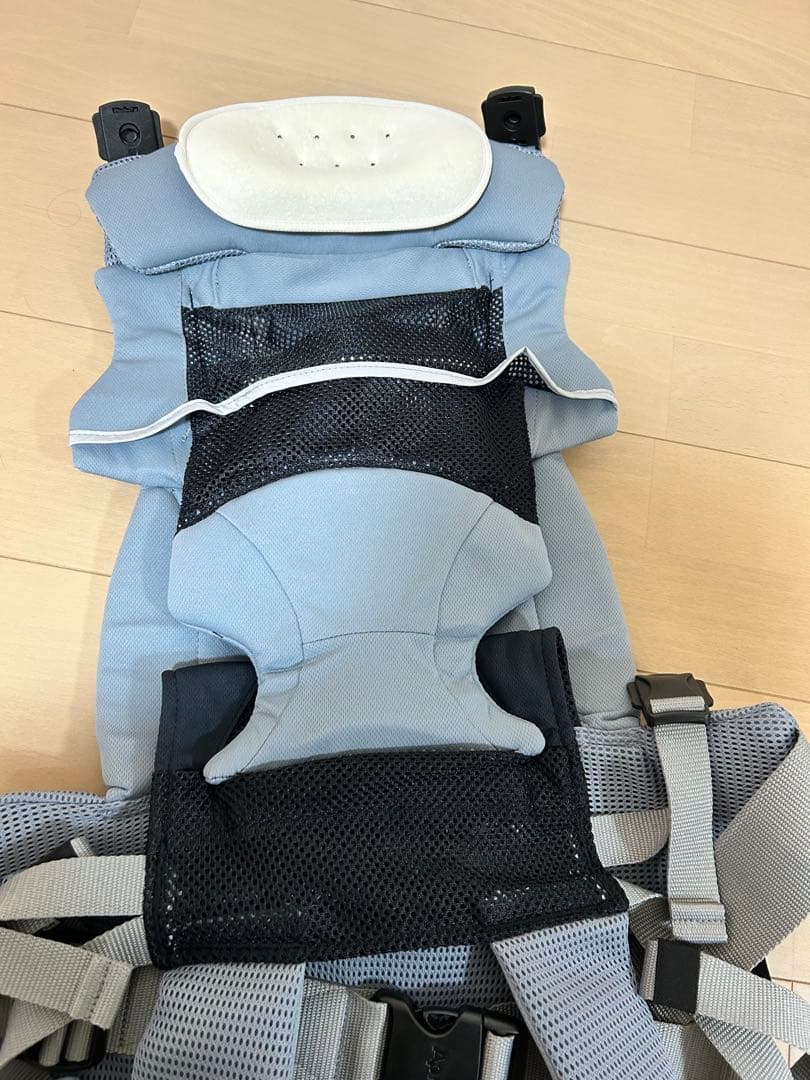 Aprica 抱っこ紐　ラクリス　2024購入　試着のみ
