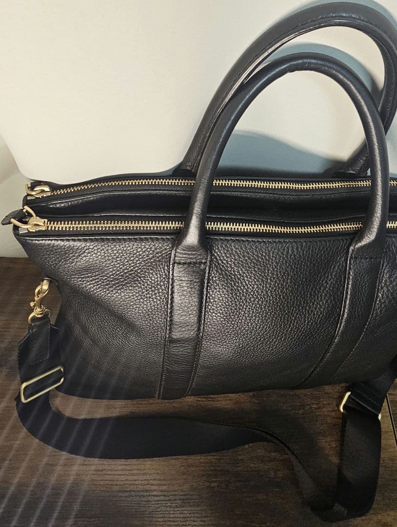 【ほぼ使用せず】 メルセデスベンツ × ブリー コラボ　ビジネスバッグ 本革 黒