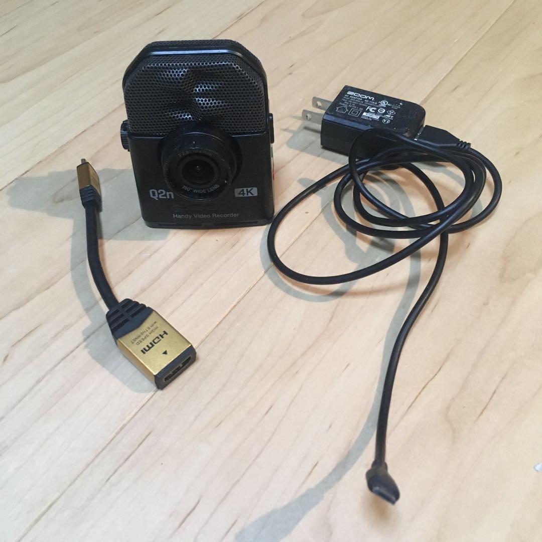 ZOOM. Q2n 4K ハンディビデオレコーダー⓶