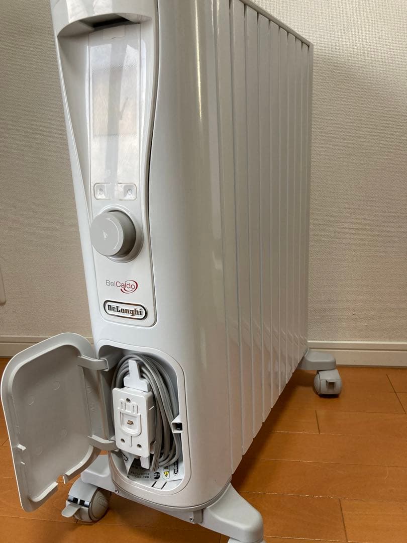 デロンギ　オイルヒーター (DeLonghi RHJ75V0915-GY)