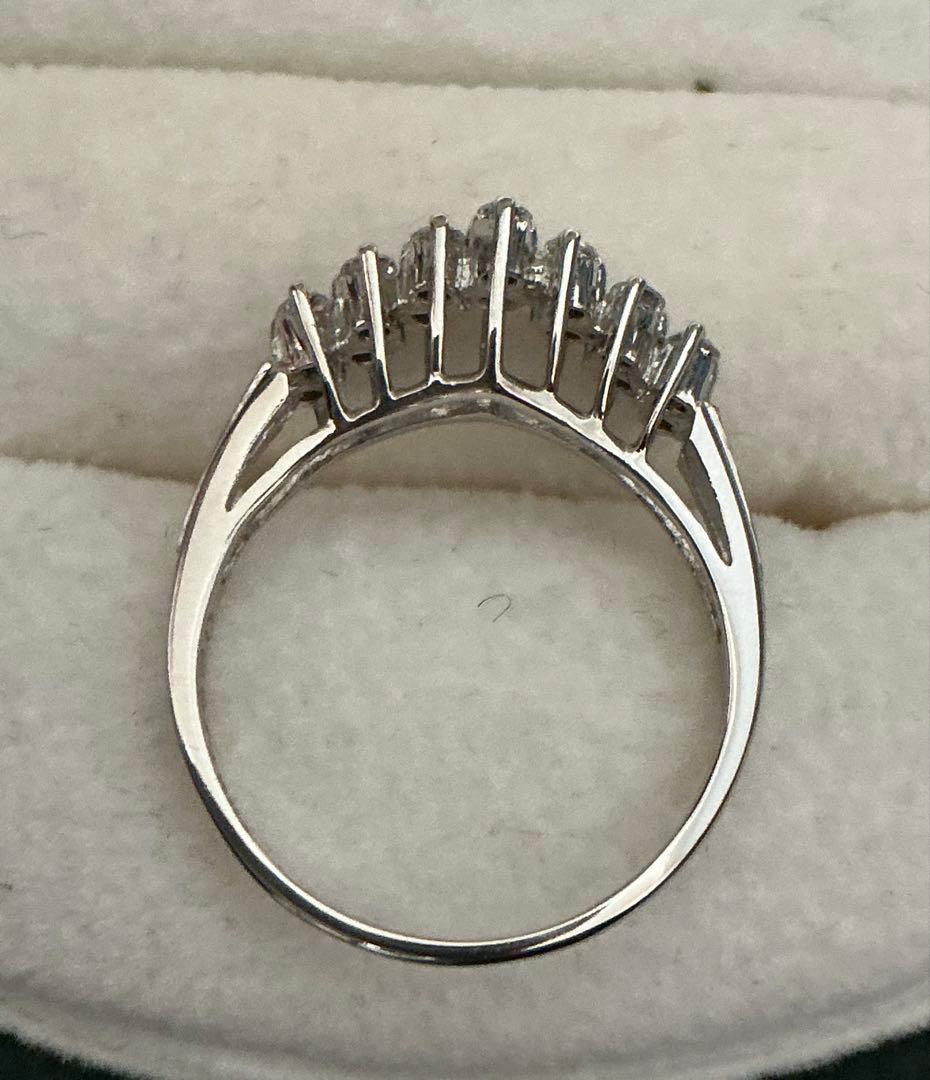 咲*子様 刻印有り！本物保証！PT900 ダイヤ0.29ct Vリング！