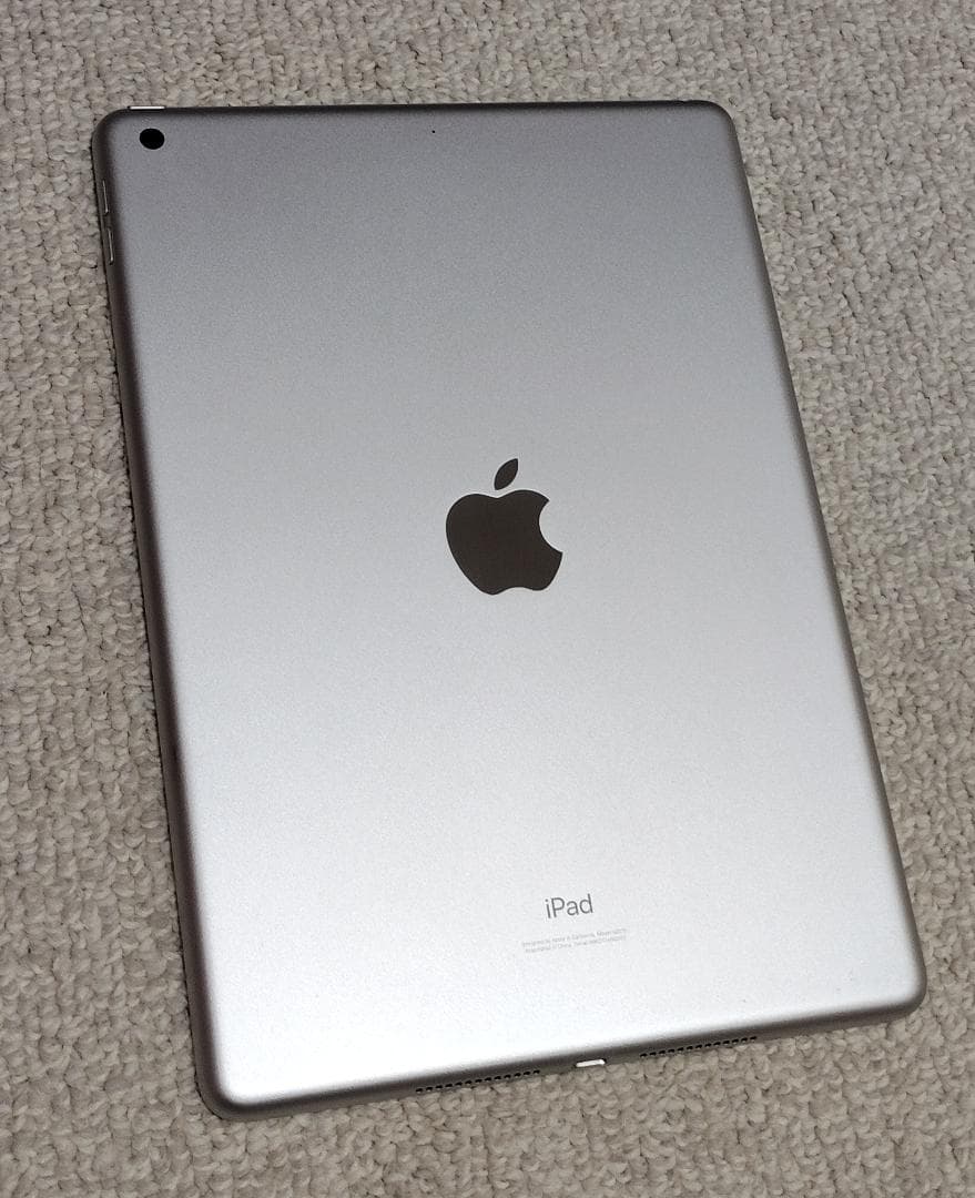 iPad 無印 第8世代 32GB