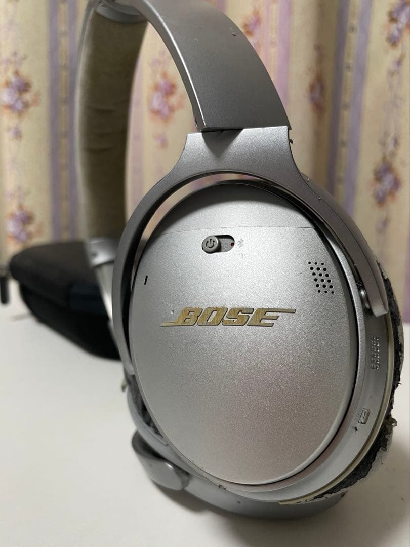 Bose QuietComfort 35 ワイヤレスヘッドホン 箱 説明書付 銀