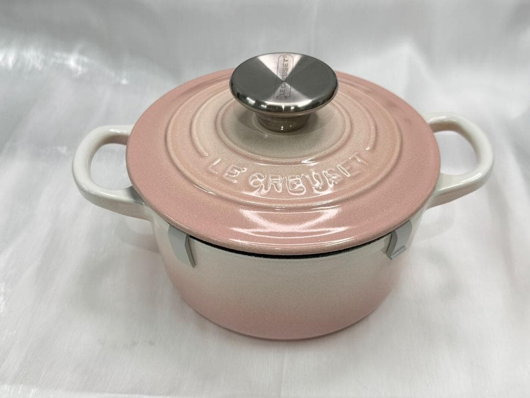 【希少】ル・クルーゼ ココットロンド 14cm ピンク 箱付