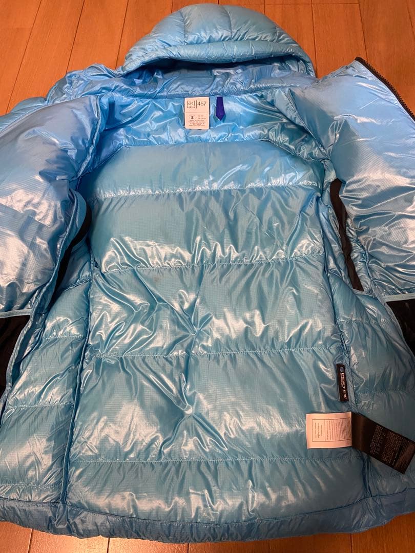 【美品】バートン AK457 ダウンジャケット Sサイズ