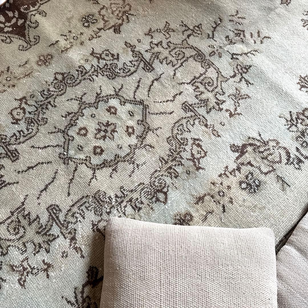 専用　113×169.5淡いグリーン　メダリオン　トルコヴィンテージラグ