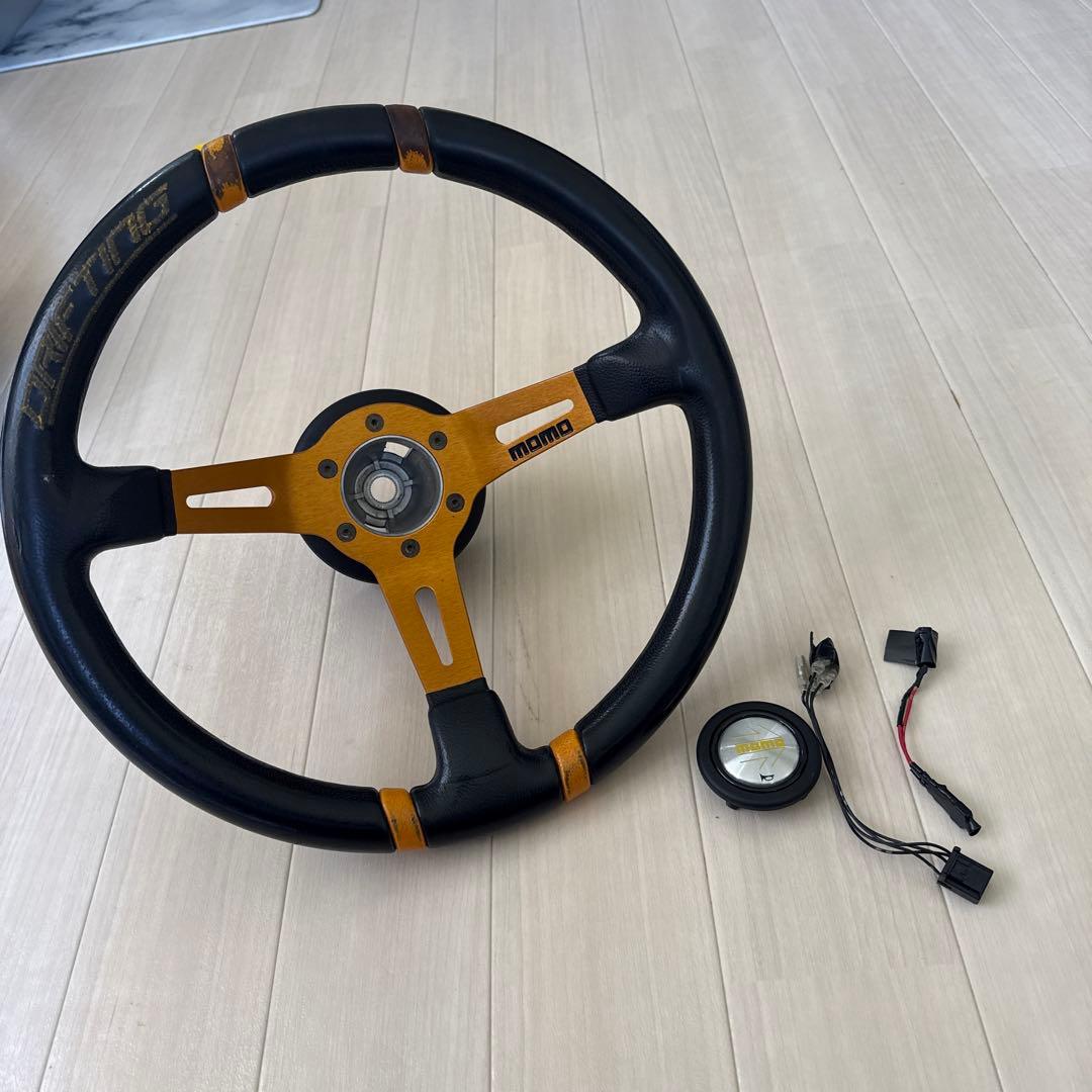 MOMOステアリング　ボスセット