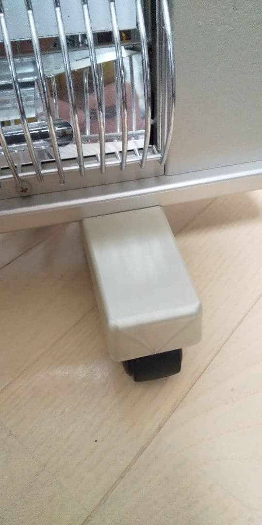 安心の日本製➰サンルミエ遠赤外線ヒーター