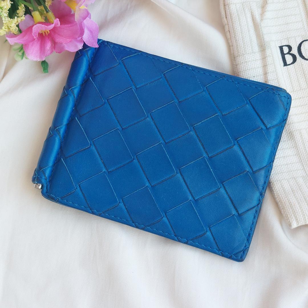 ボッテガ ヴェネタ マネークリップ マキシ イントレチャート 青 革 札 財布