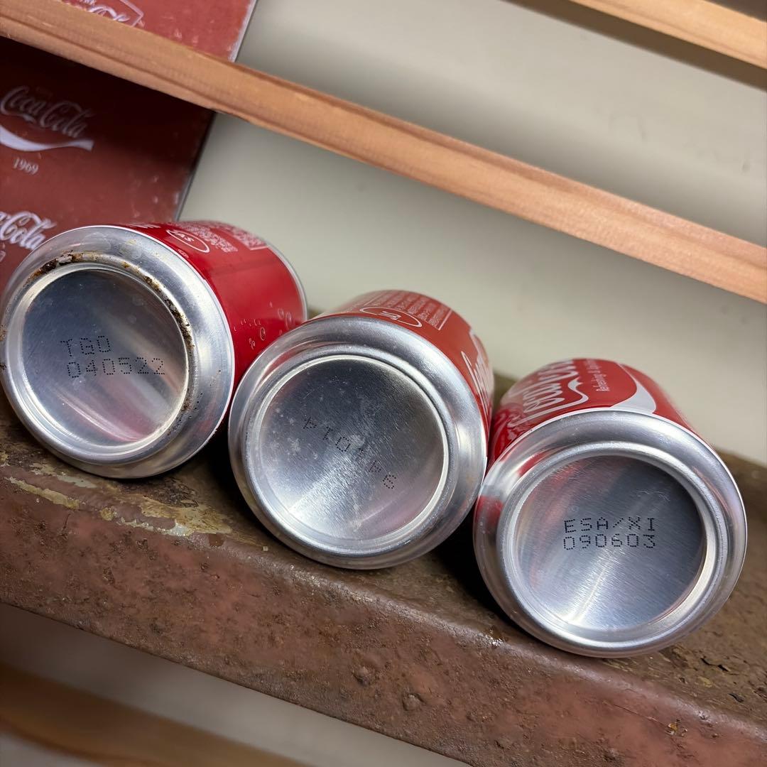Coca-Cola 希少な250カテゴリー缶コレクション