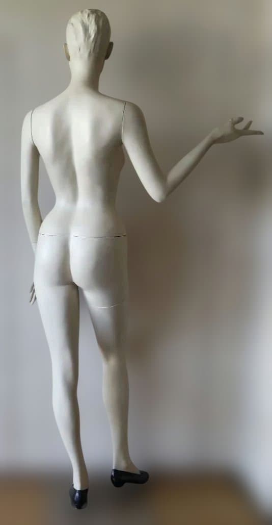 ①女性用ホワイトマネキン立ちポーズ 黒ヒール付き177cm