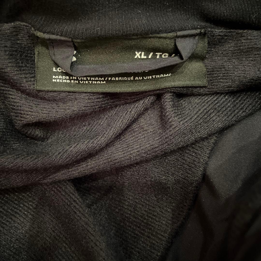 UNDER ARMOUR(アンダーアーマー) メンズ/ベンチコート) XL 美品