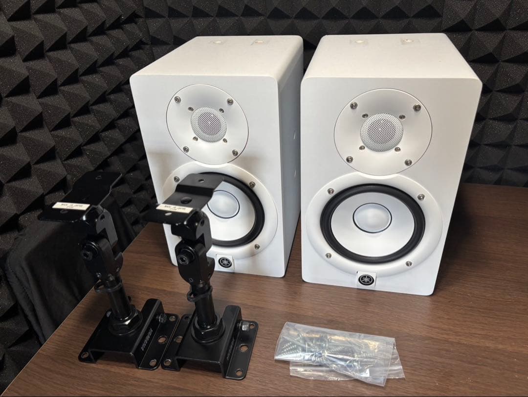 さらに値下げ　ヤマハ　HS5 ホワイト スピーカーシステム　吊り下げブラケット付