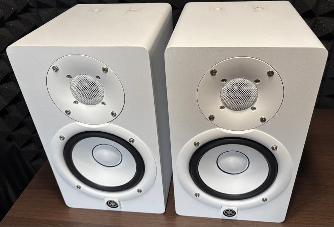 さらに値下げ　ヤマハ　HS5 ホワイト スピーカーシステム　吊り下げブラケット付