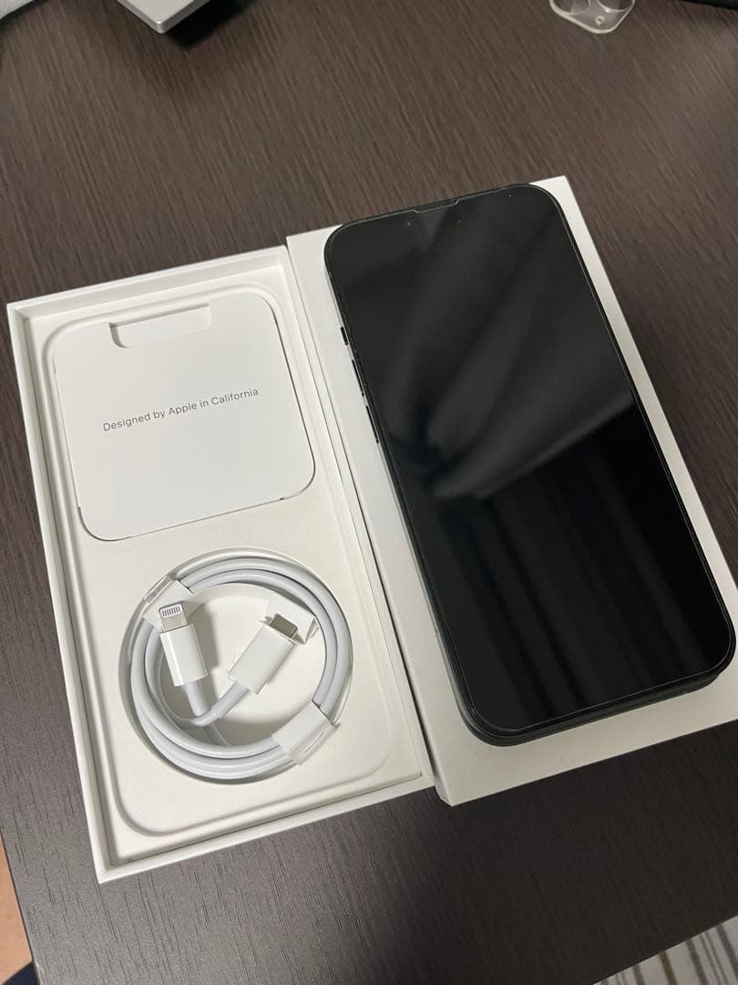 Apple iPhone 13 ミッドナイトグリーン 本体　128GB