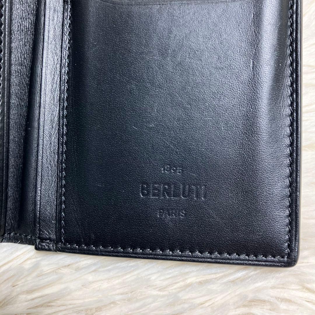 Berluti ベルルッティ サンタル カリグラフィ 折り財布