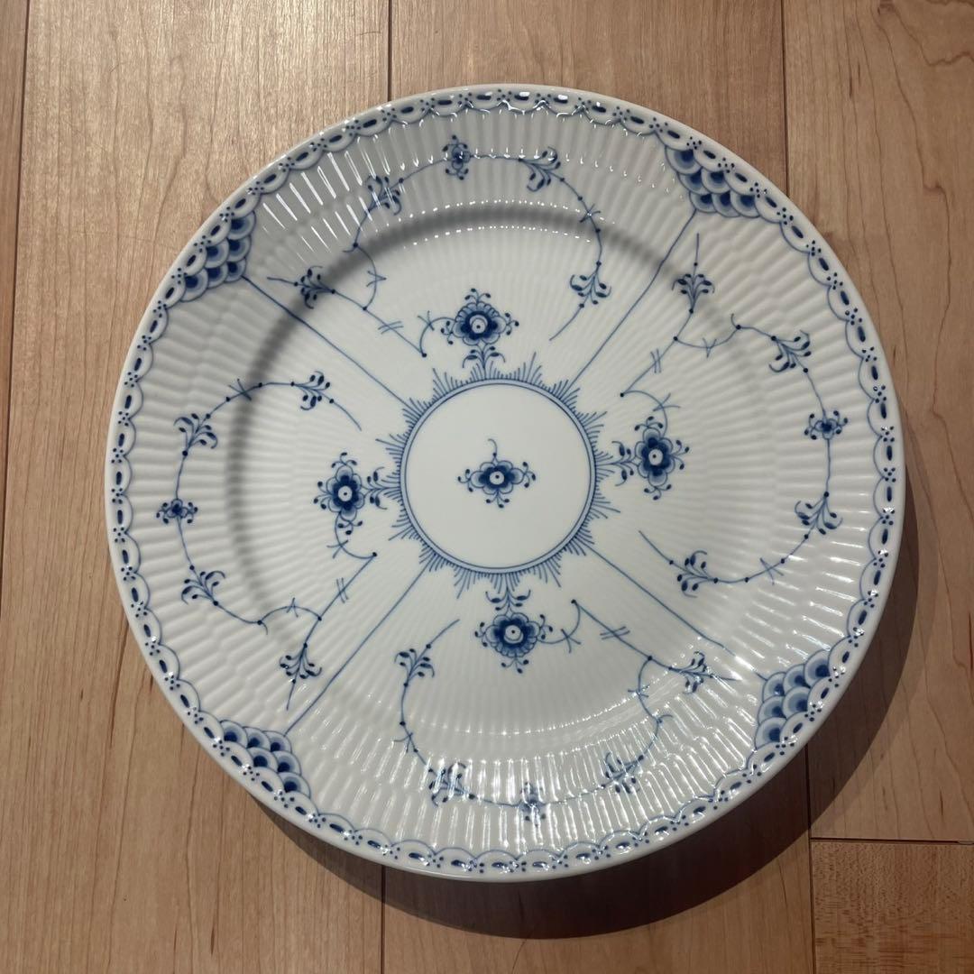 ロイヤルコペンハーゲン 大皿　直径27cm ブルーフルーテッド ハーフレース