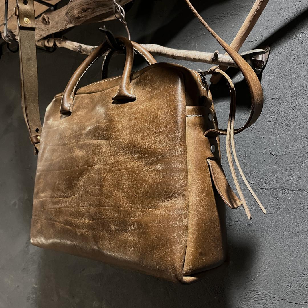 【USED】プエブロレザーのショルダーバッグ 本革 虎目 一点物 #283