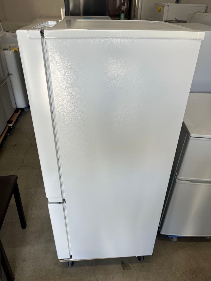 送料込み ノンフロン冷凍冷蔵庫 YRZ-F15L 156L 識別T