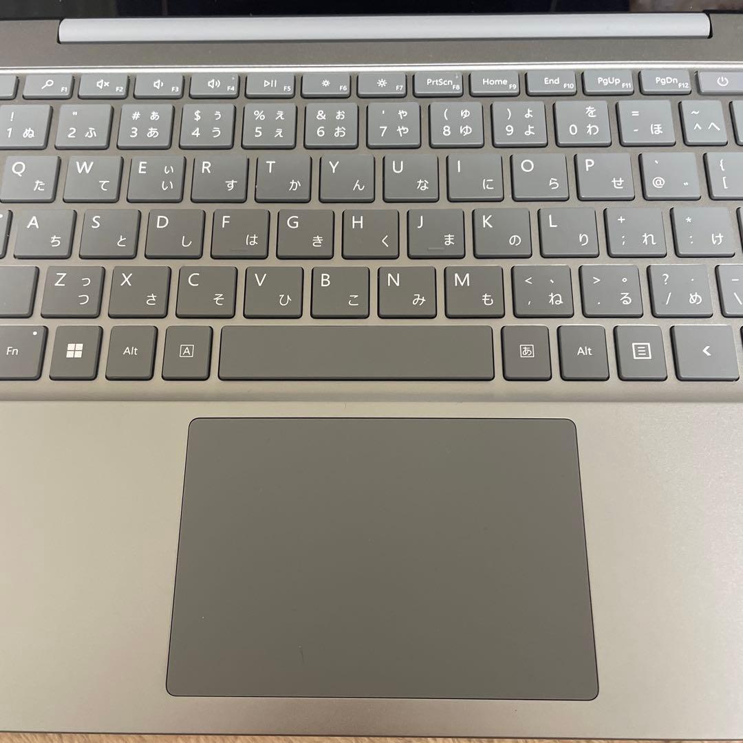 Microsoft Surface Laptop go2(セージ)