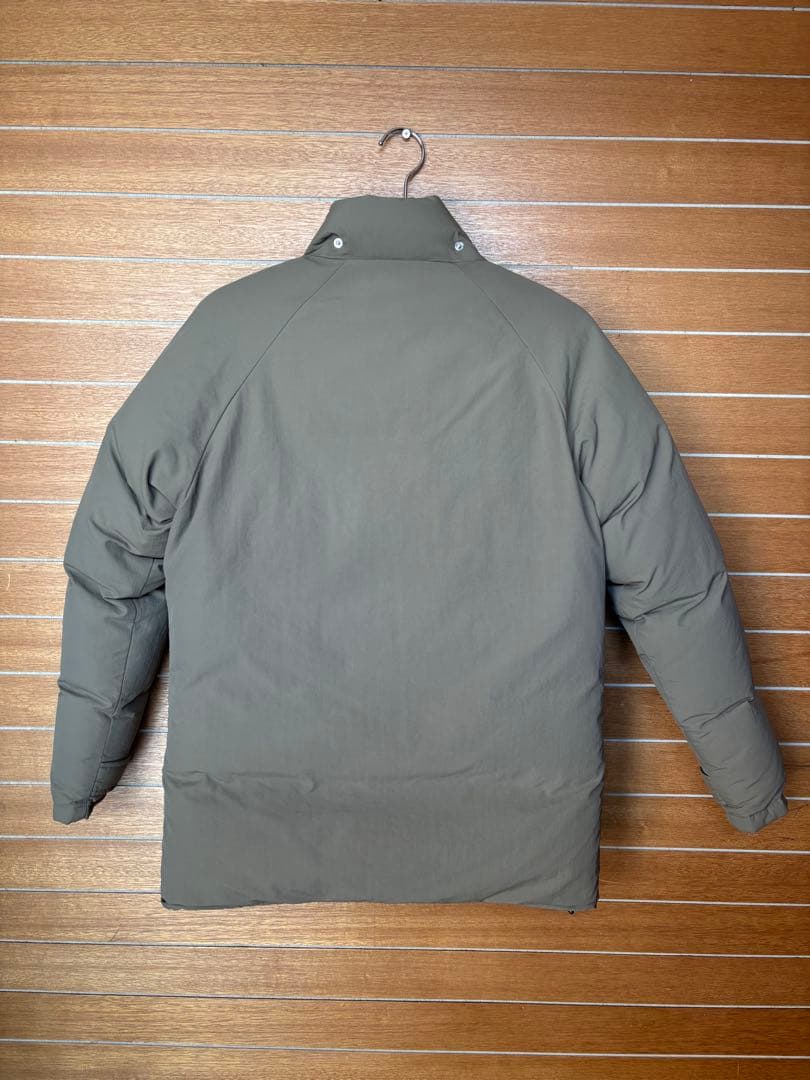 マウンテンイクイップメント　レトロレッドライン　ダウンジャケット　S