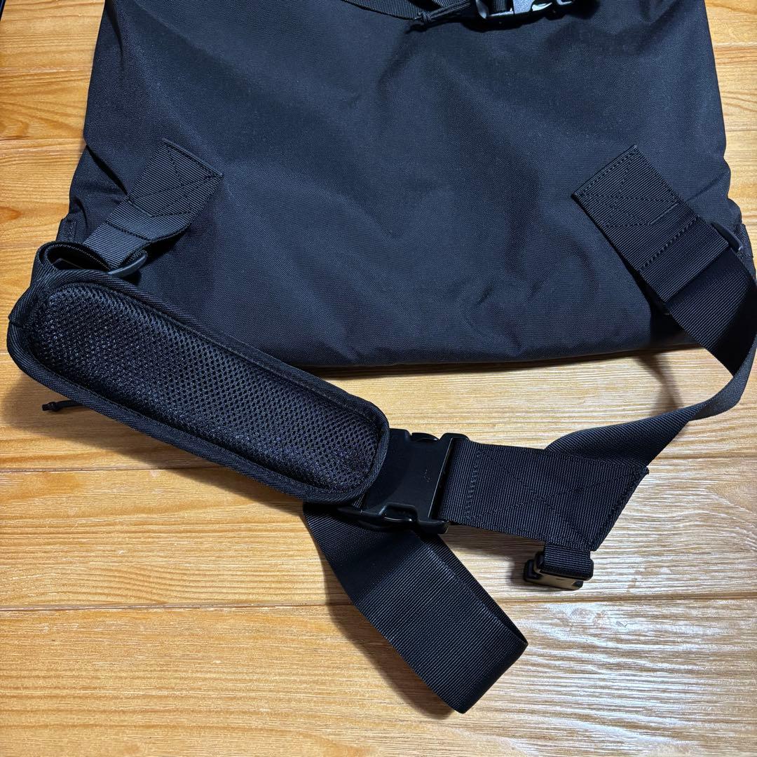 BAICYCLON ブラック メッセンジャーバッグ