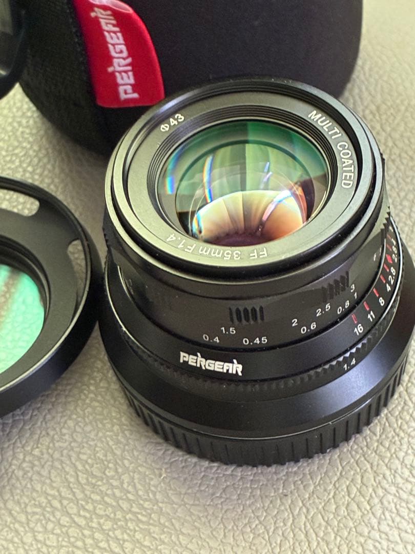 Pergear ❗️35mm F1.4 レンズ‼️