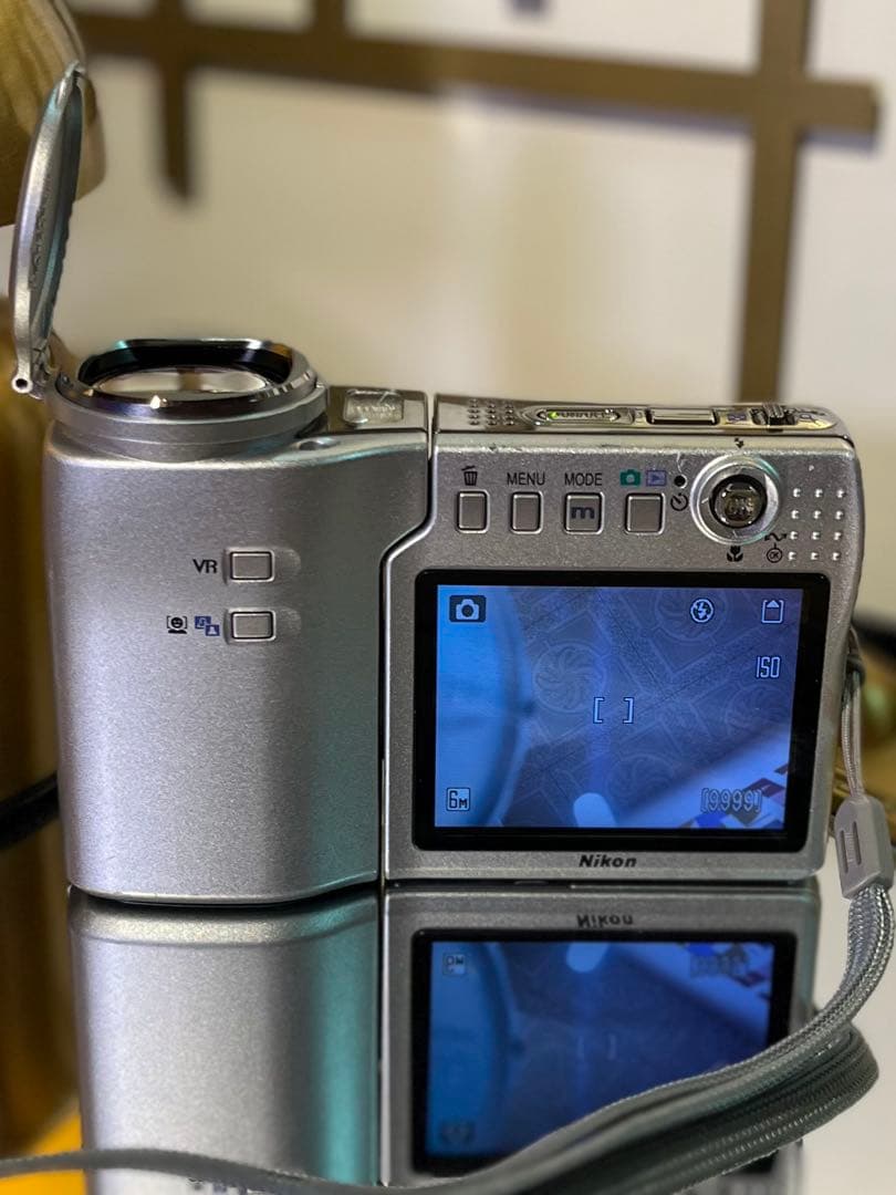 【高性能】Nikon COOLPIX S10 スイバル式 バッテリー2個付