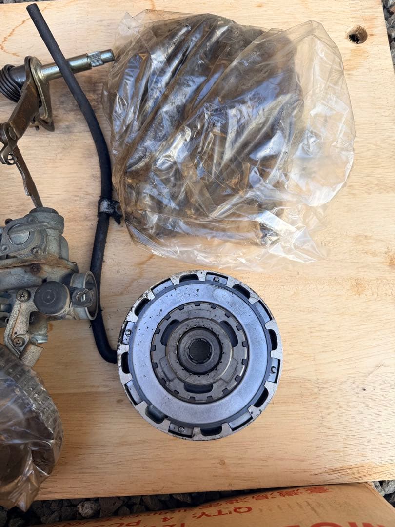 リトルカブ エンジン 分解 クランクケース ヘッド ジャンク