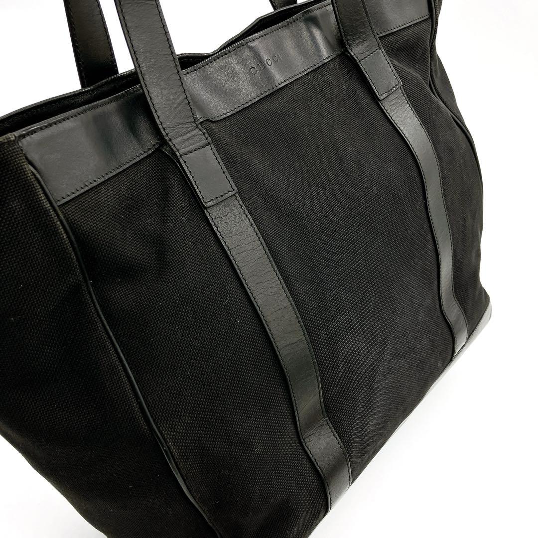 【GUCCI】大容量　トートバッグ　ロゴ型押し　キャンバス　レザー　ブラック