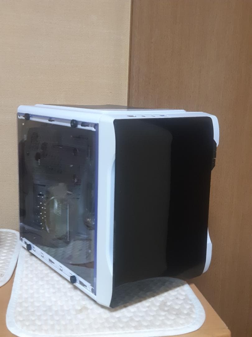 自作PC　RYZEN5 2600・8GB・256GB・GTX645・WIN11