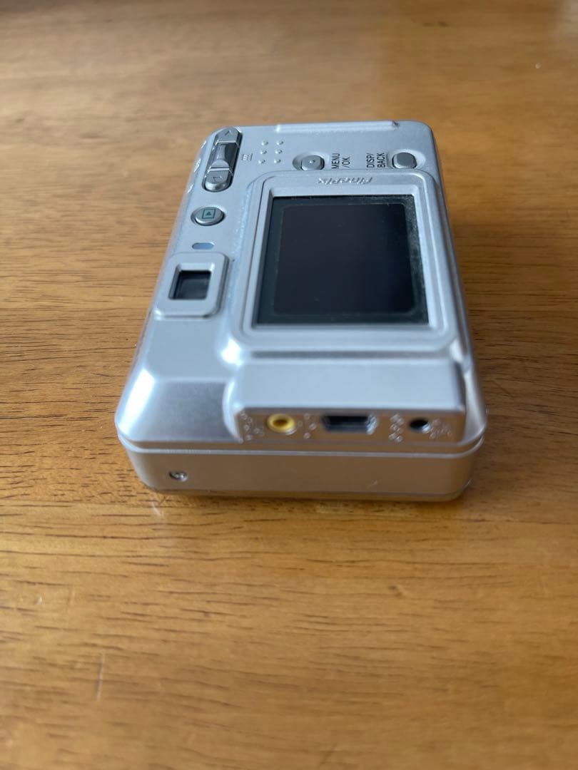 FUJIFILM FinePix A500 シルバー　単3電池駆動