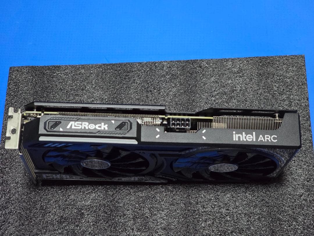 グラフィックボード・グラボ・ビデオカード ASRock Intel Arc B570 Challenger 10GB OC