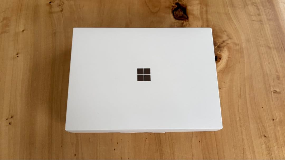 美品　Surface Pro 12＋キーボード、ペン+4年保証　256GB