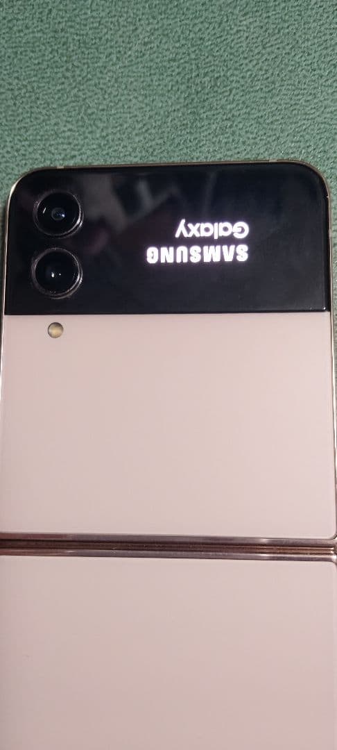ジャンク品　Samsung Galaxy Z Flip 4 ピンクゴールド