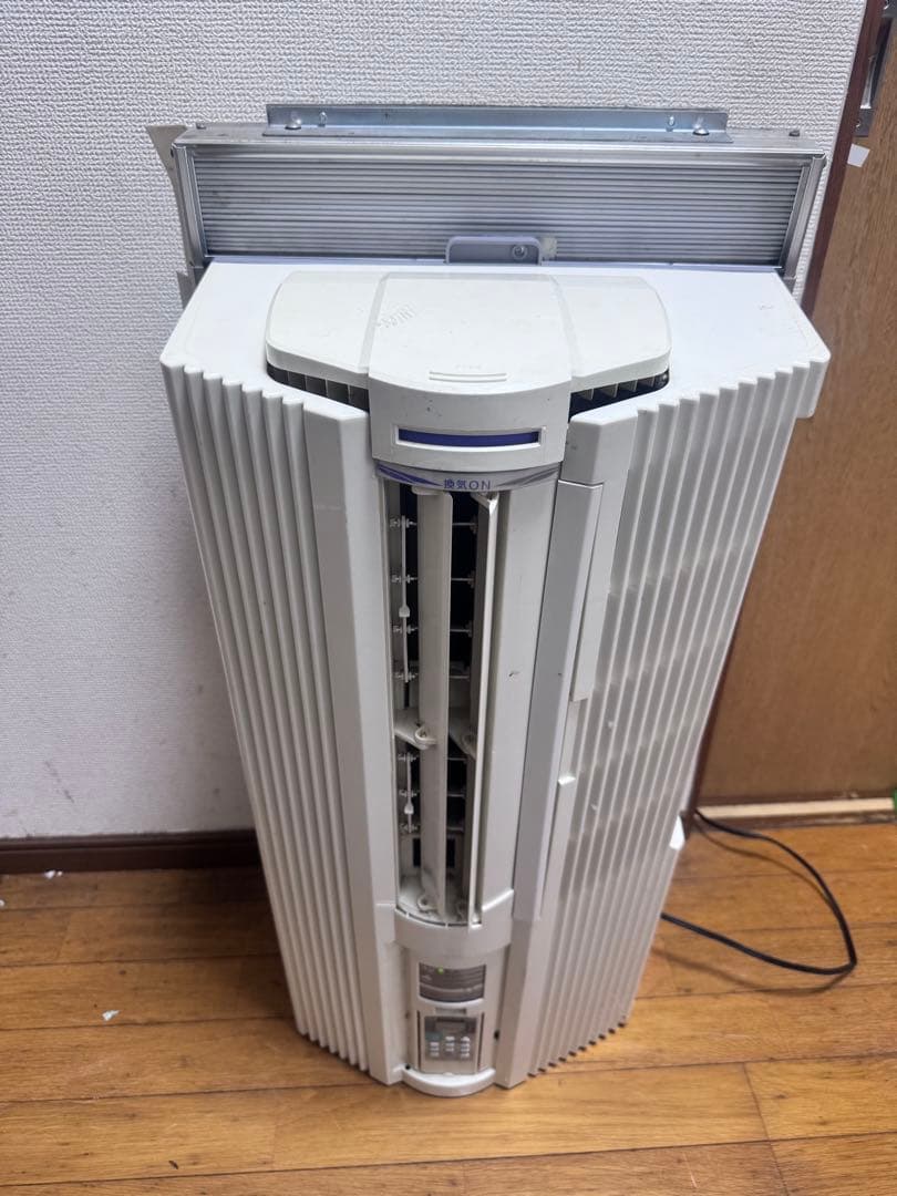 24時だけ！TOYOTOMI 窓用エアコン TIW-A18K リモコン付き枠付き