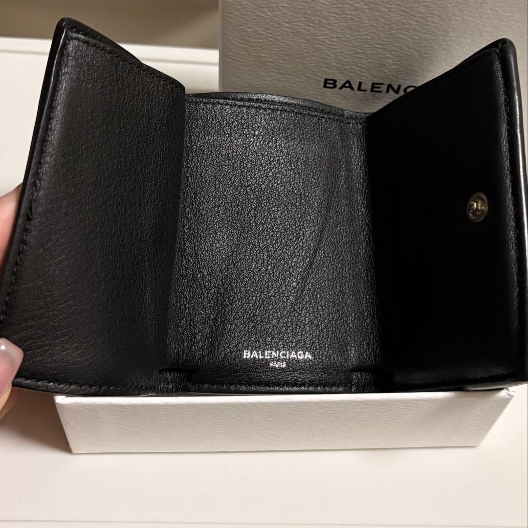 バレンシアガ　ミニ　ウォレット　財布　三つ折り財布