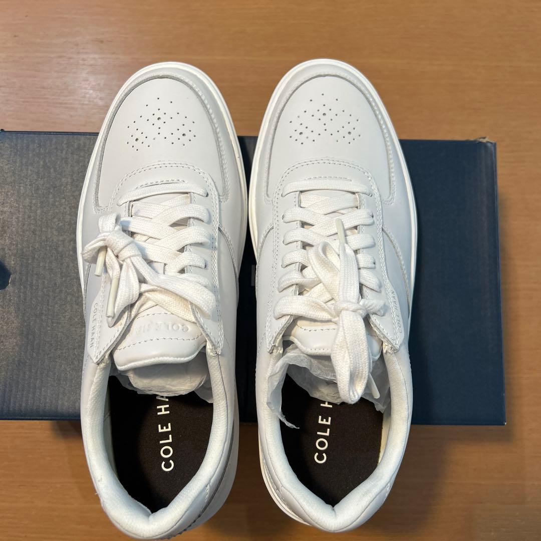 未使用　COLE HANN スニーカー