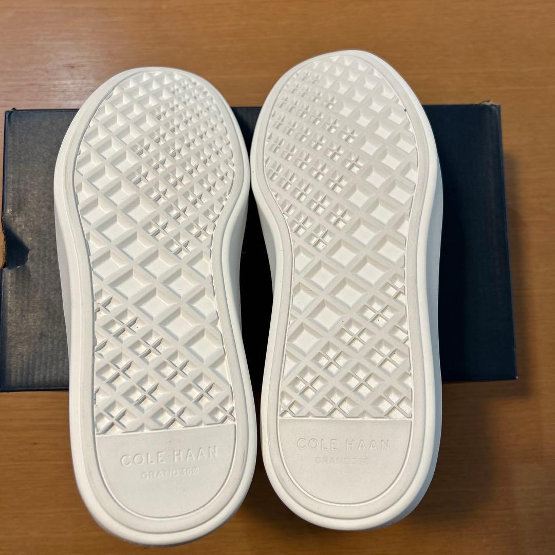 未使用　COLE HANN スニーカー