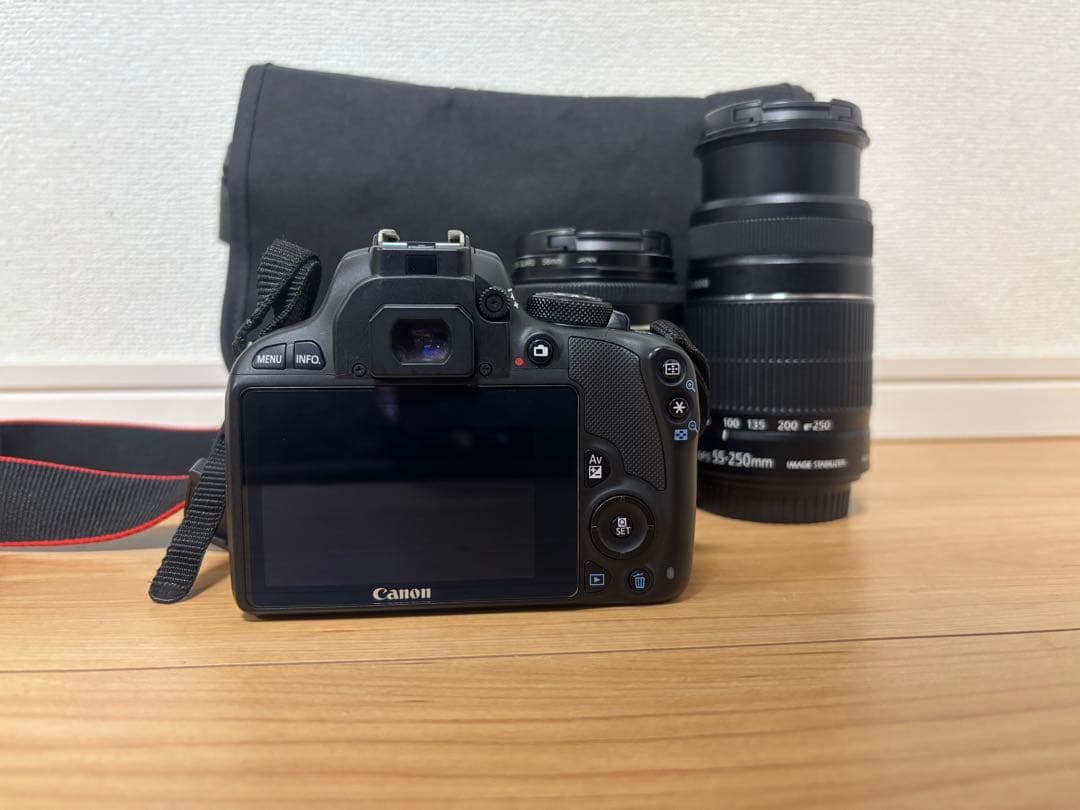 キャノン Canon EOS kiss X7 ダブルズームキット