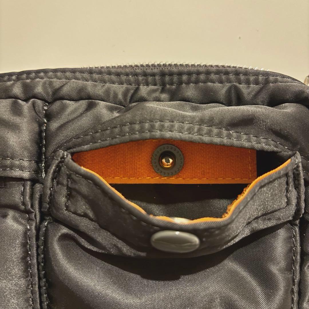 【極美品、数回使用のみ】ポーター タンカー ショルダーバッグ コンパクト 黒