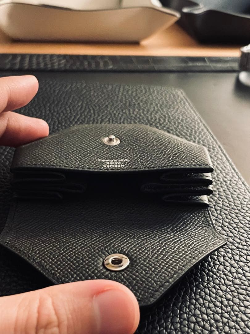 HERMES ル ヴァンキャトル ケース カーキ系 美品