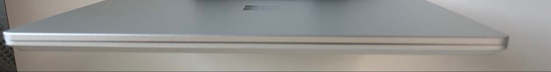 美品 Surface Laptop Go 3 バッテリー98%