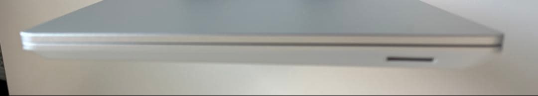 美品 Surface Laptop Go 3 バッテリー98%