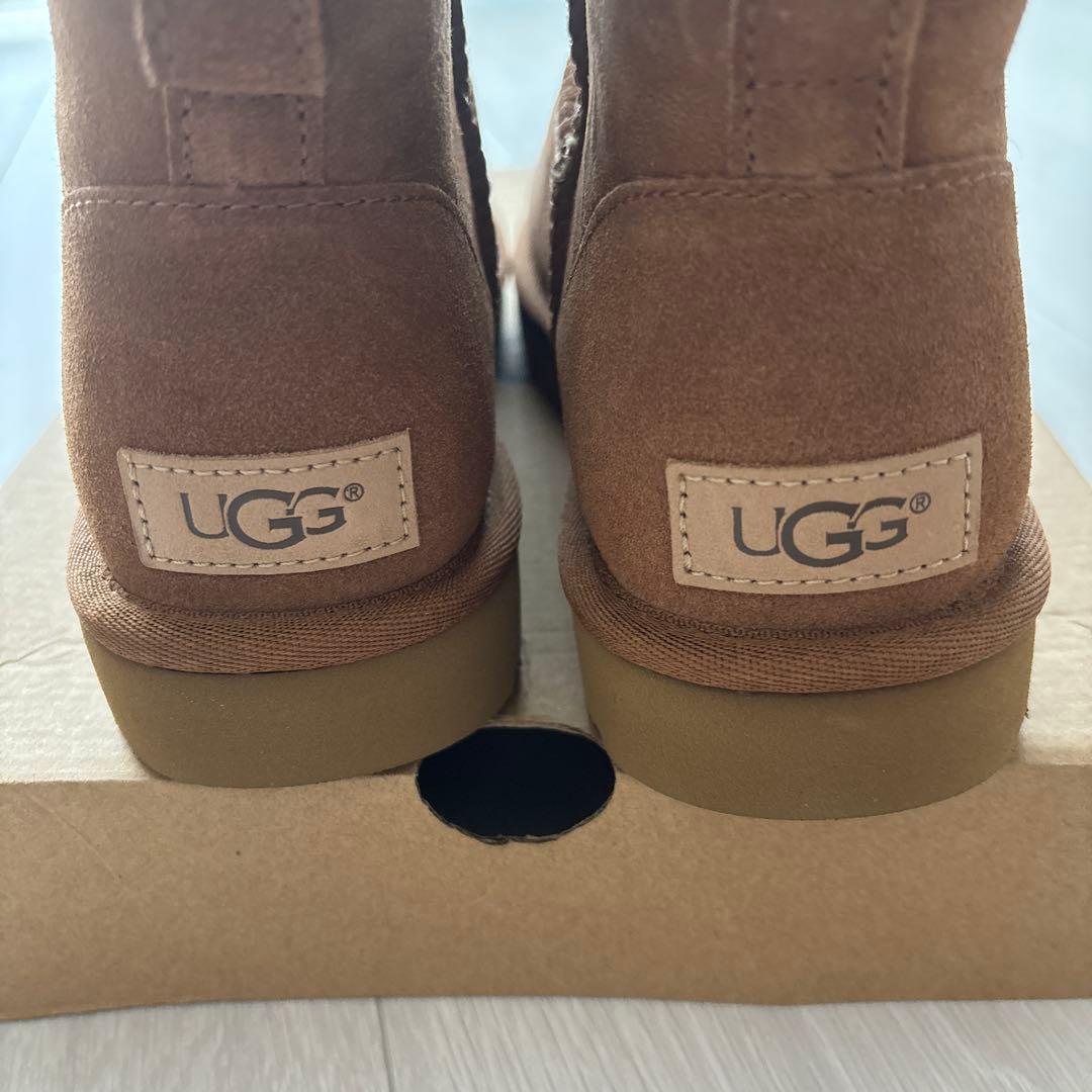 UGG W CLASSIC MINI II 7 チェスナット