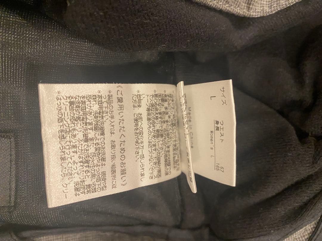 美品！クリーニング済み！スキーウェア赤いファー付きジャケットとパンツセット