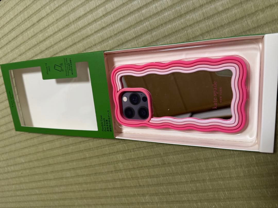 ケイトスペード iPhone15Pro