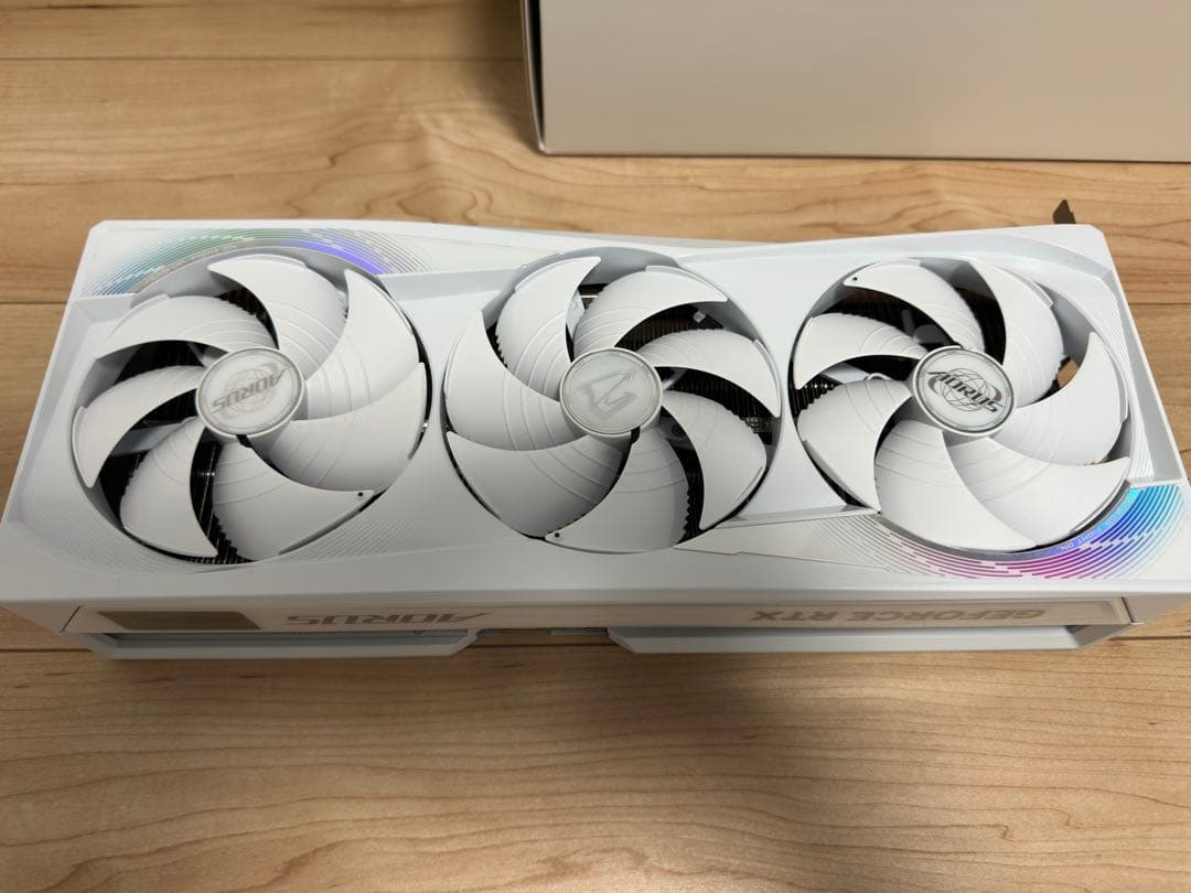 グラフィックボード・グラボ・ビデオカード RTX5090 GIGABYTE AORUS