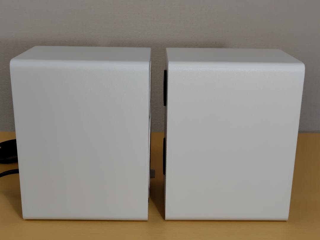 Yamaha HS3 モニタースピーカー