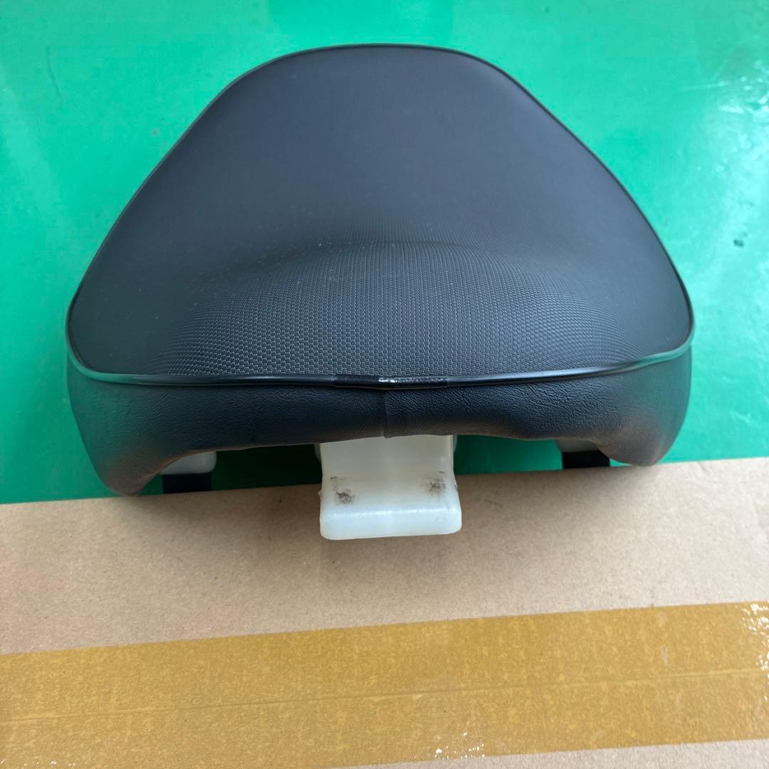 ホンダマグナ50シート